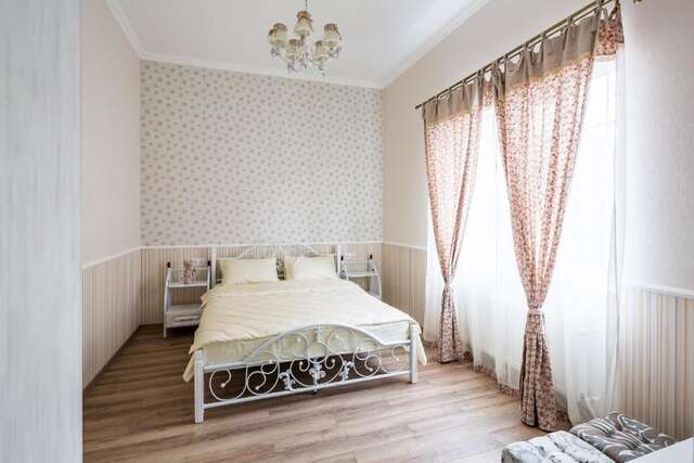Апартаменты Lovely apartment in the city center Львов-20