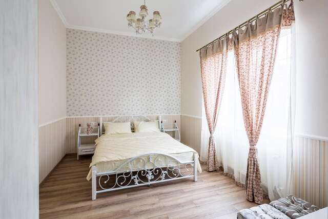 Апартаменты Lovely apartment in the city center Львов-4